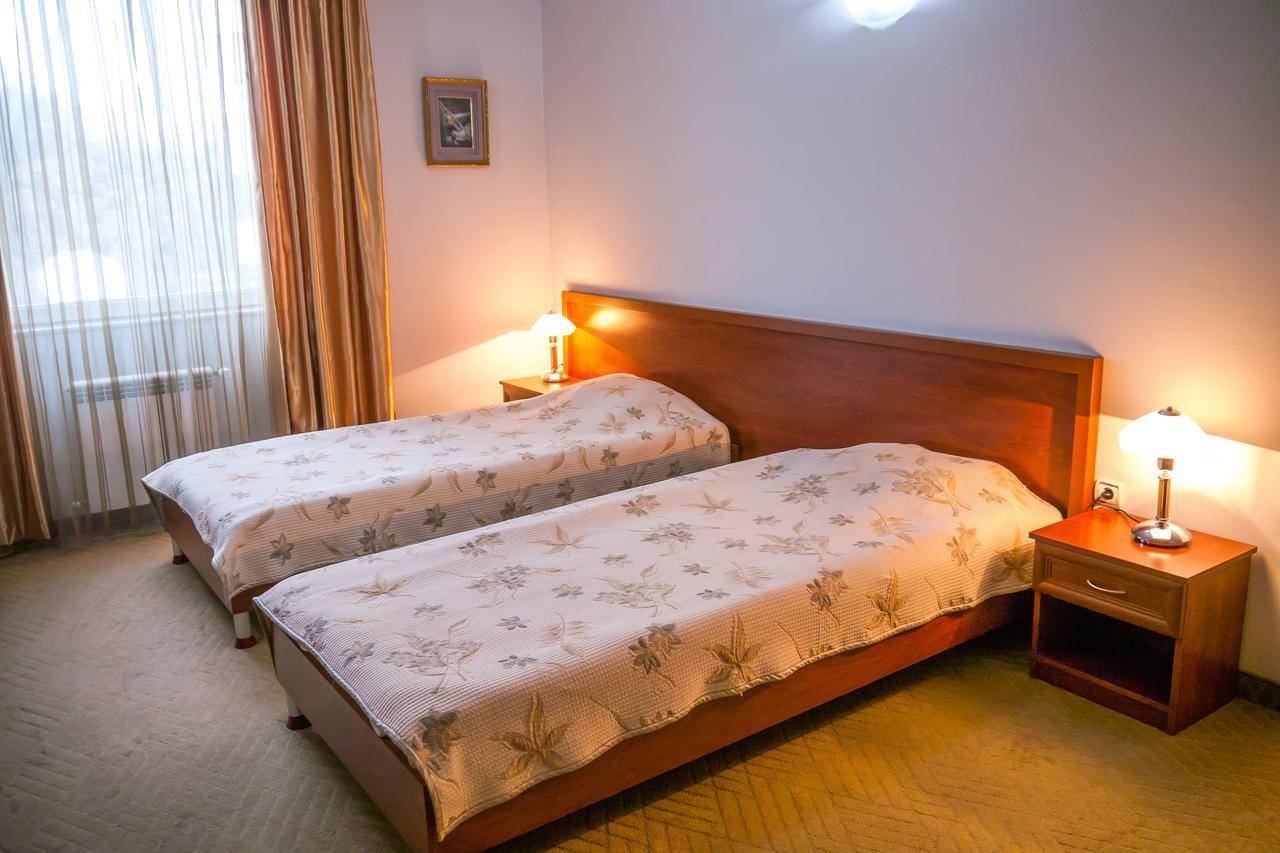 Diana Palace Yambol エクステリア 写真