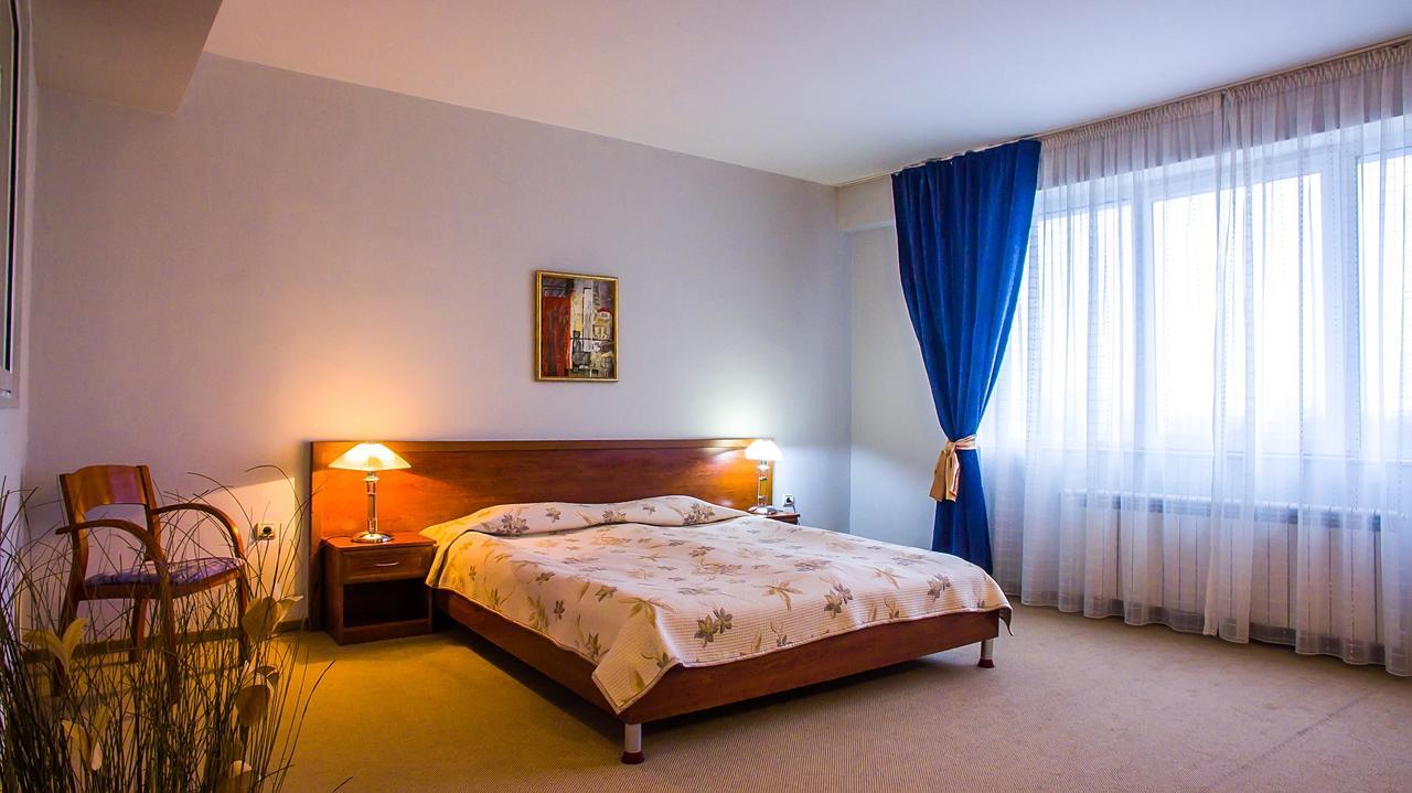 Diana Palace Yambol エクステリア 写真