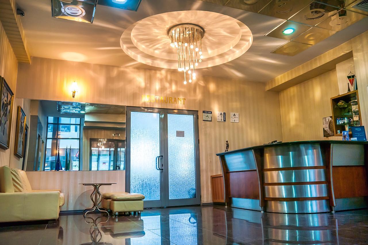 Diana Palace Yambol エクステリア 写真