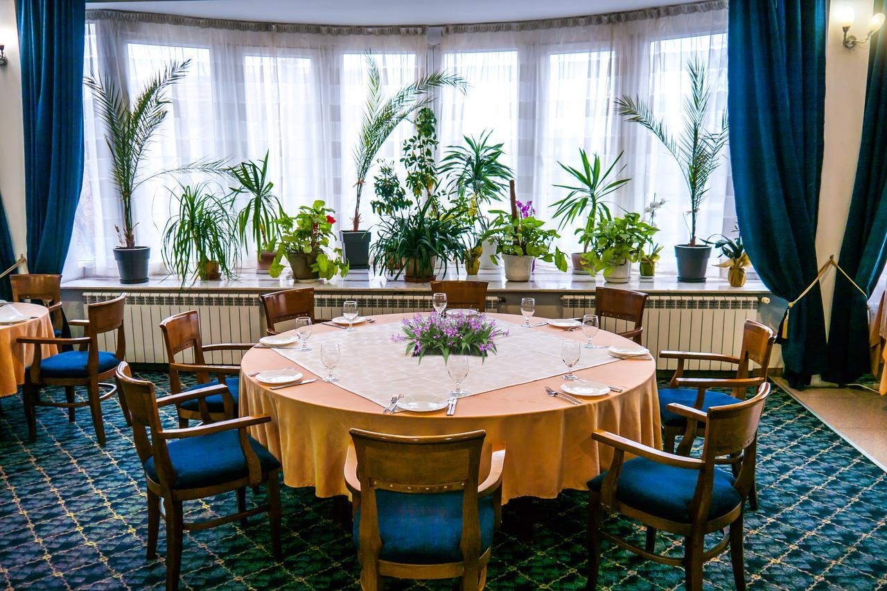 Diana Palace Yambol エクステリア 写真